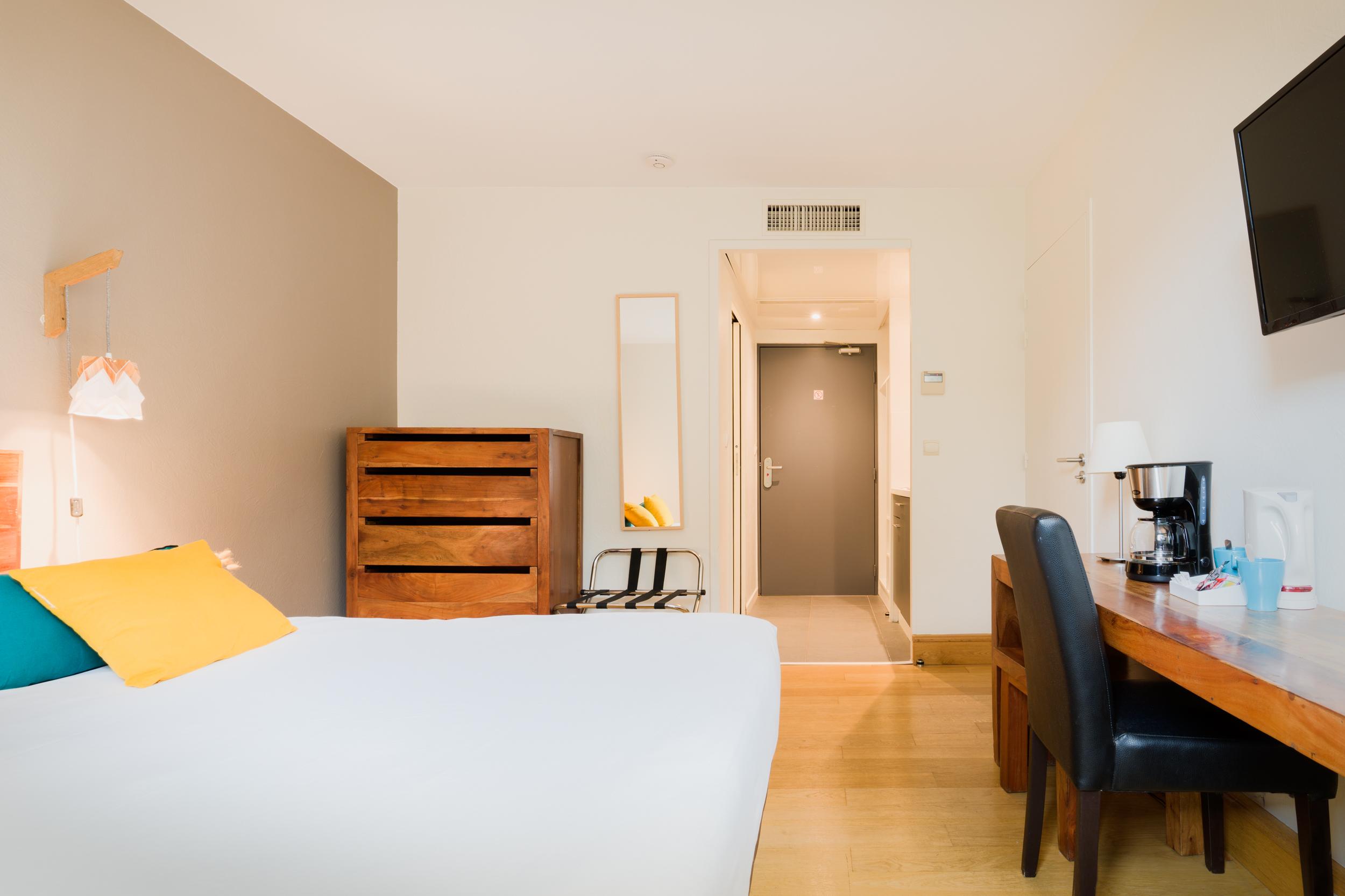 Victoria Garden Centre Aparthotel 3*