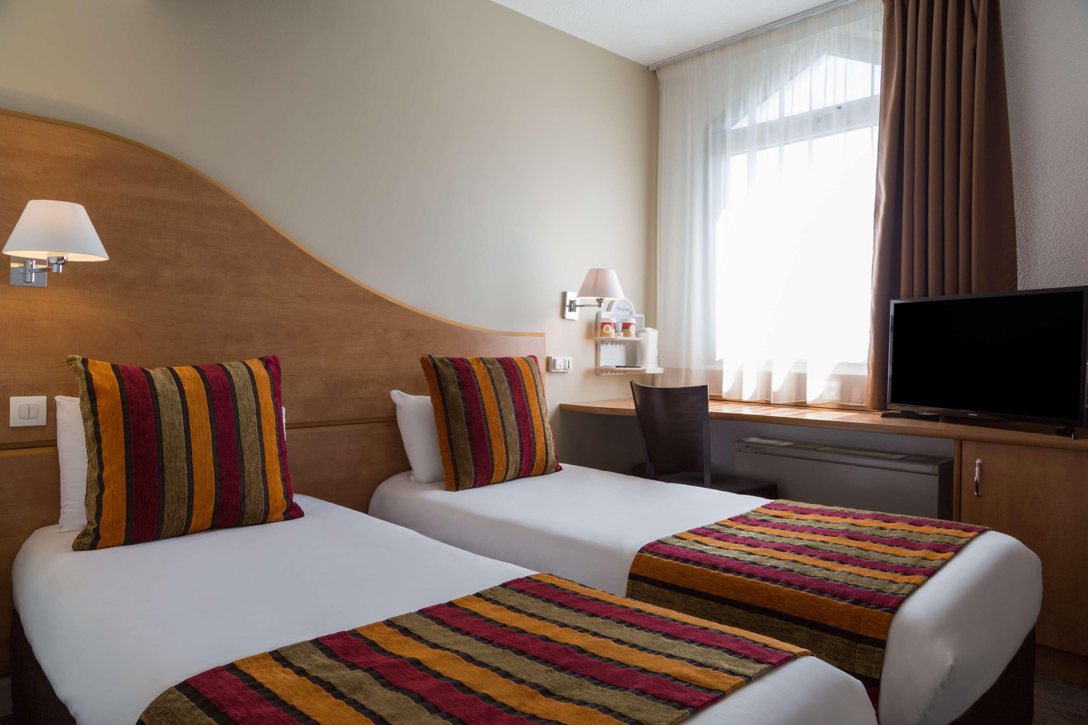 Hotel Sure By Western 3*