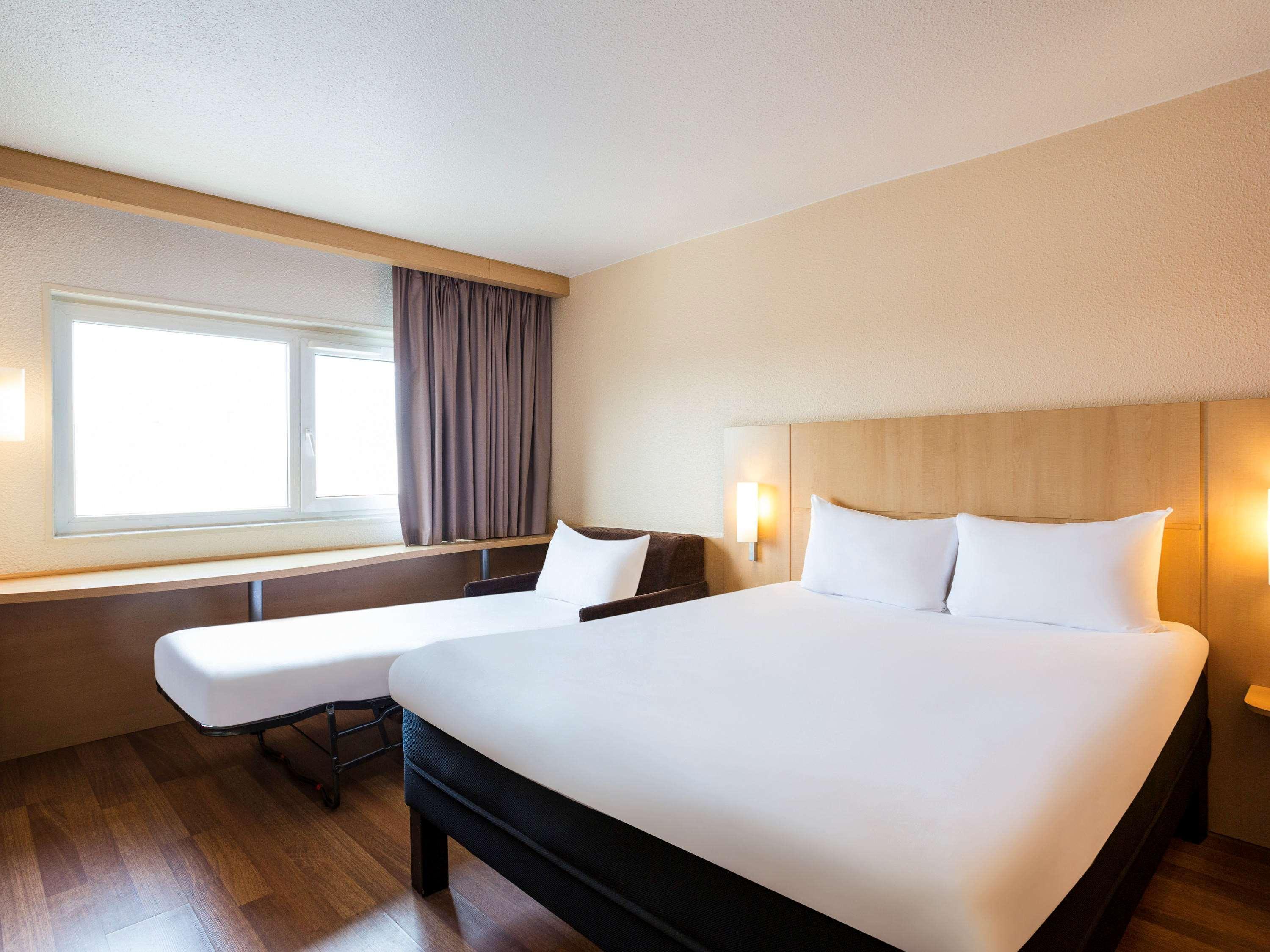 Ibis Bordeaux