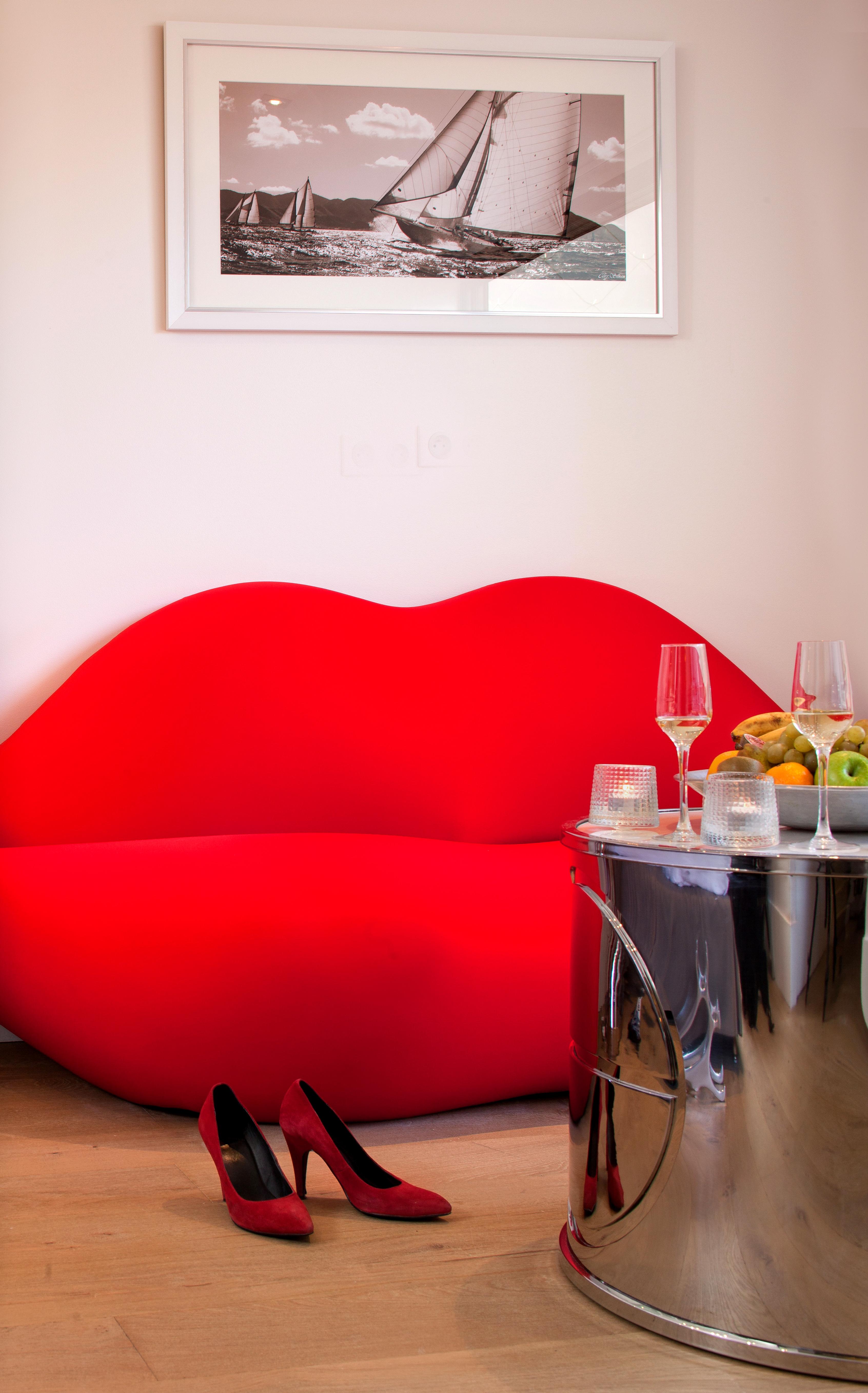 Le Boutique & 5*