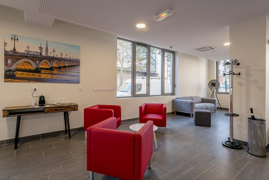Aparthotel Centre Marne - Gare Saint-jean 3*