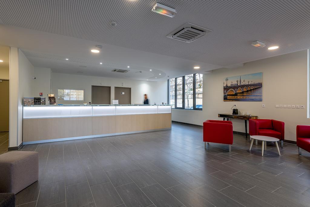 Centre Marne - Gare Saint-jean Aparthotel