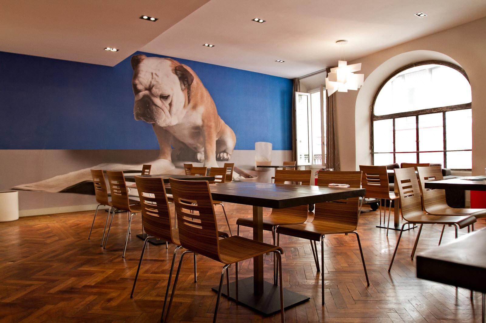 De La Presse Centre 3*