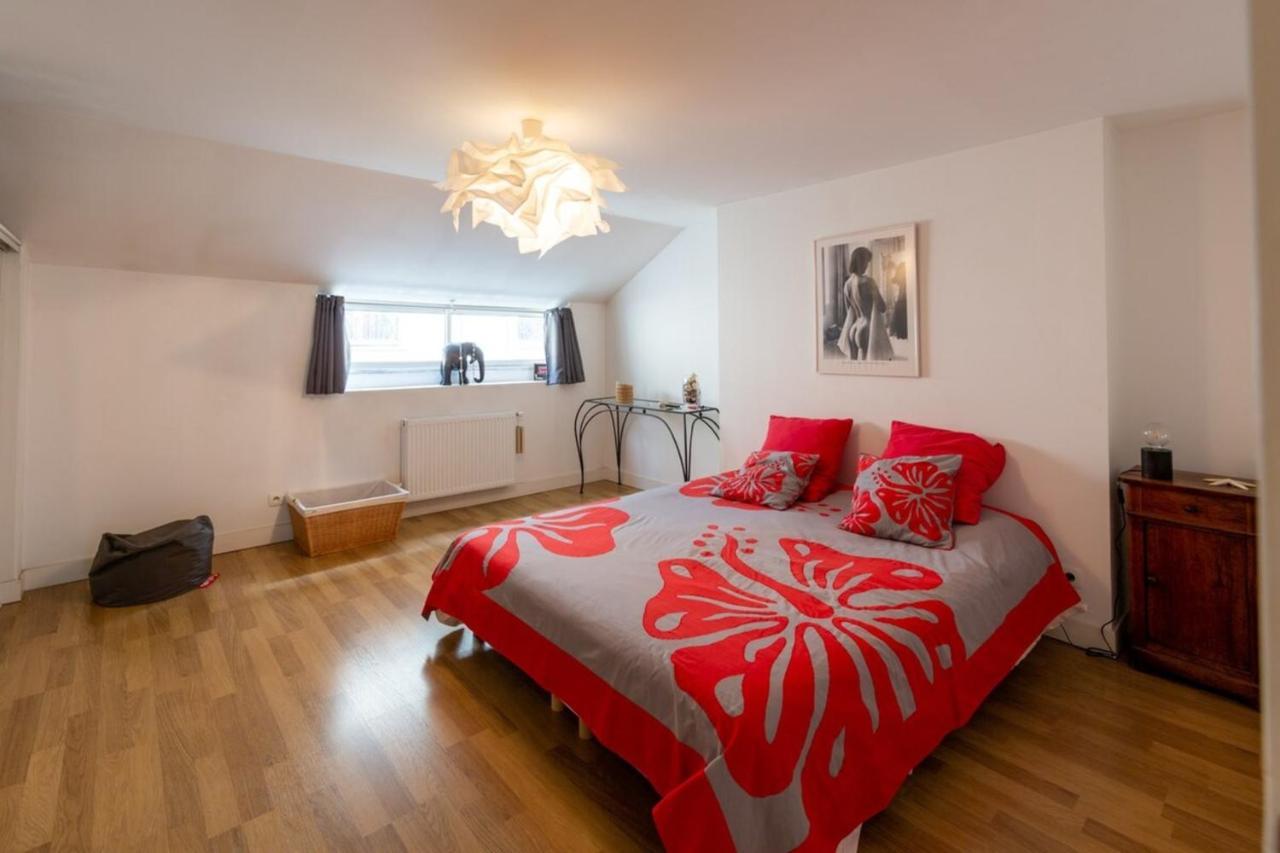 Apartamento Contemporary Furnished Duplex With 3 Bedrooms Near All Amenities Bordéus