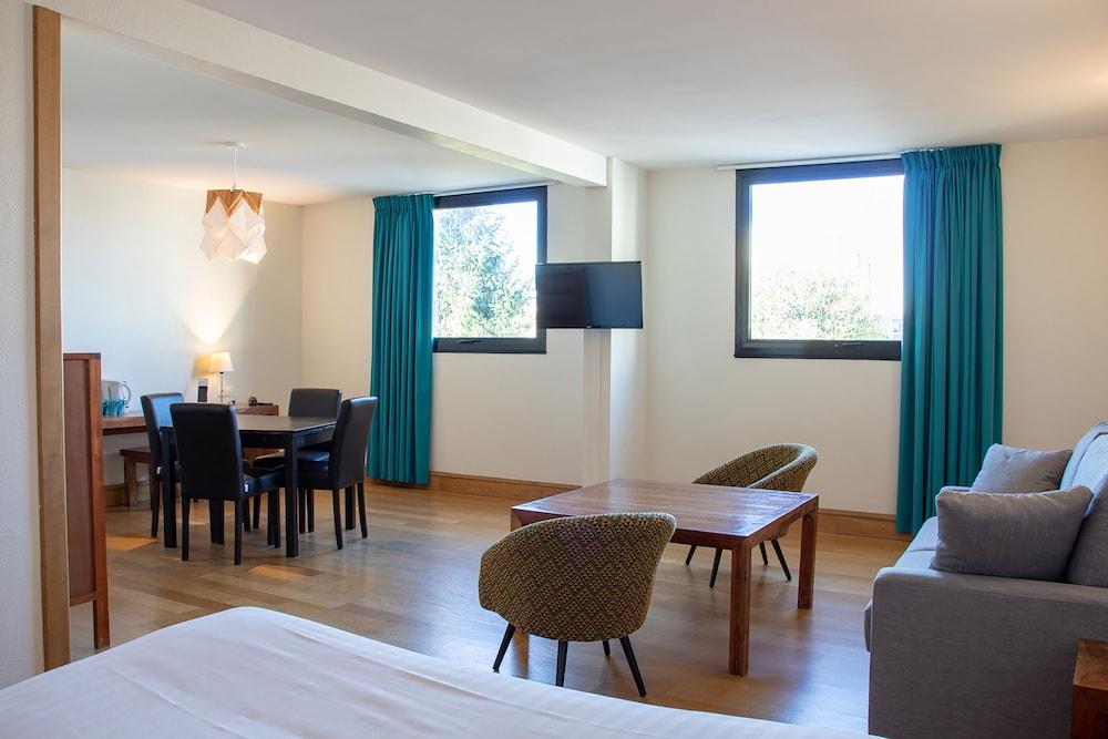 Aparthotel Victoria Garden Centre 3*