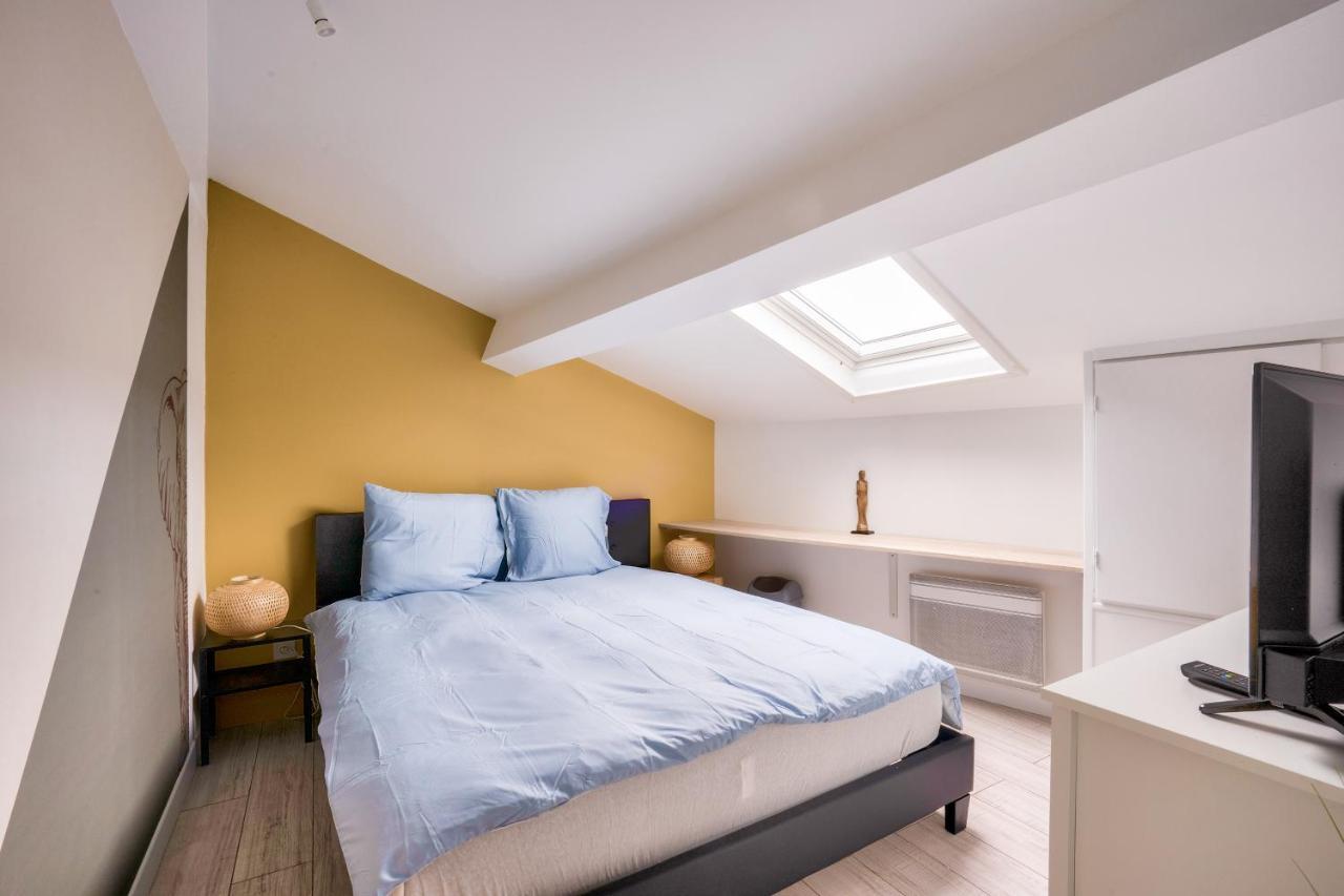 : Superb Near St-jean Station Apartment *