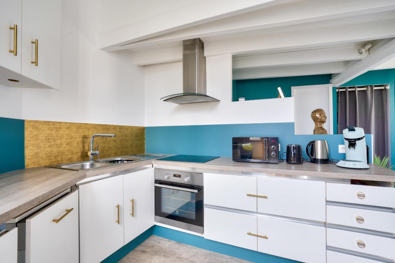 : Superb Near St-jean Station Apartment *