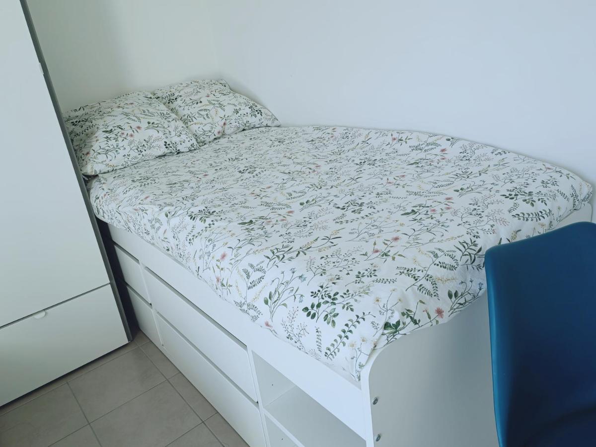 Homestay In *