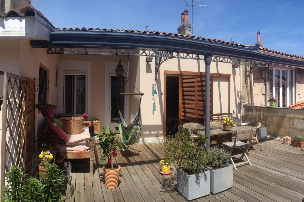 Calme , Proche Du Centre, Grande Terrasse, Petit Dejeuner Bordeaux