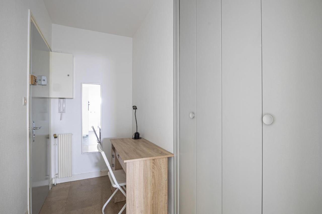 And Modern Flat With Balcony And Parking In - Welkeys Apartment Bordeaux