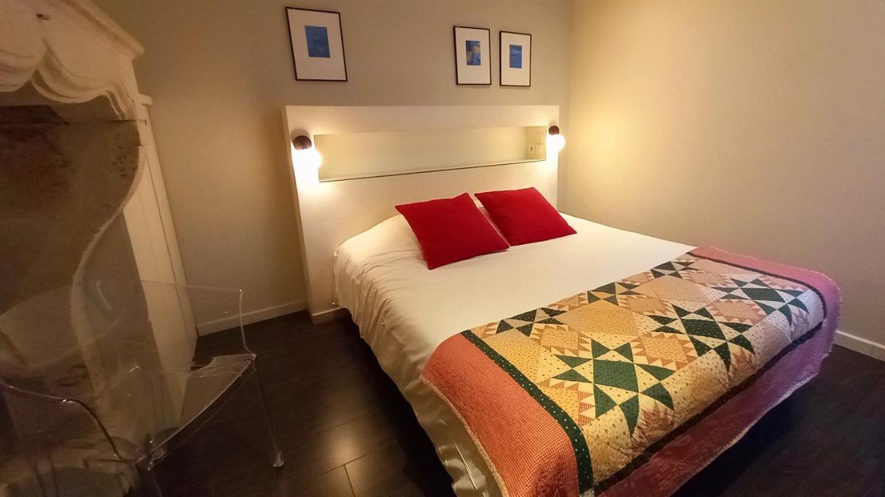 Burdigala Homes - Les De La Course Apartamento Bordéus