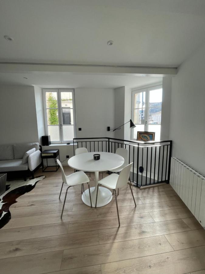 Le Loft Bleu - Un Atelier-cocon Elegant & Apartment Bordeaux