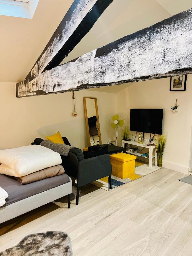 Renove 30m2 A 5 Min De La Gare *