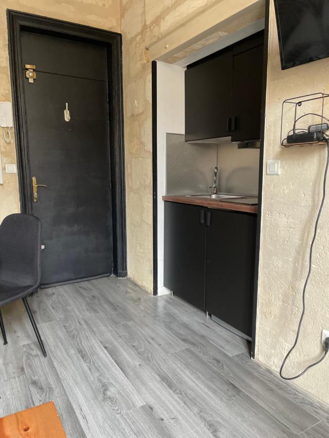 Le Quai Bourgeois Apartment