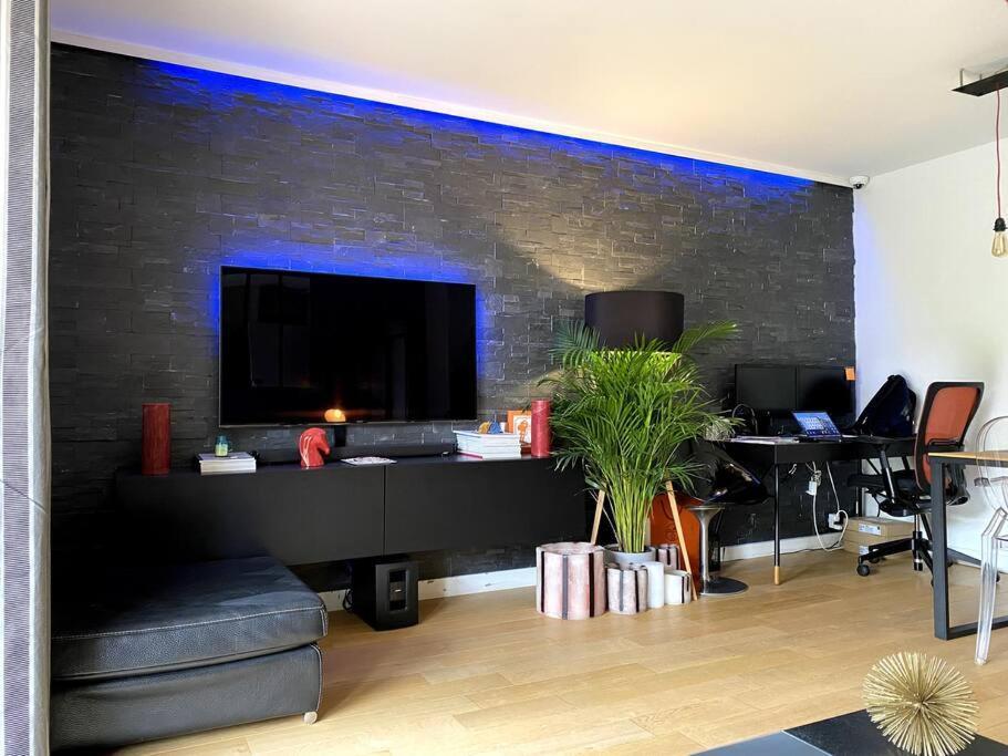 Avec Jacuzzi - Climatisation - Parking Apartment *