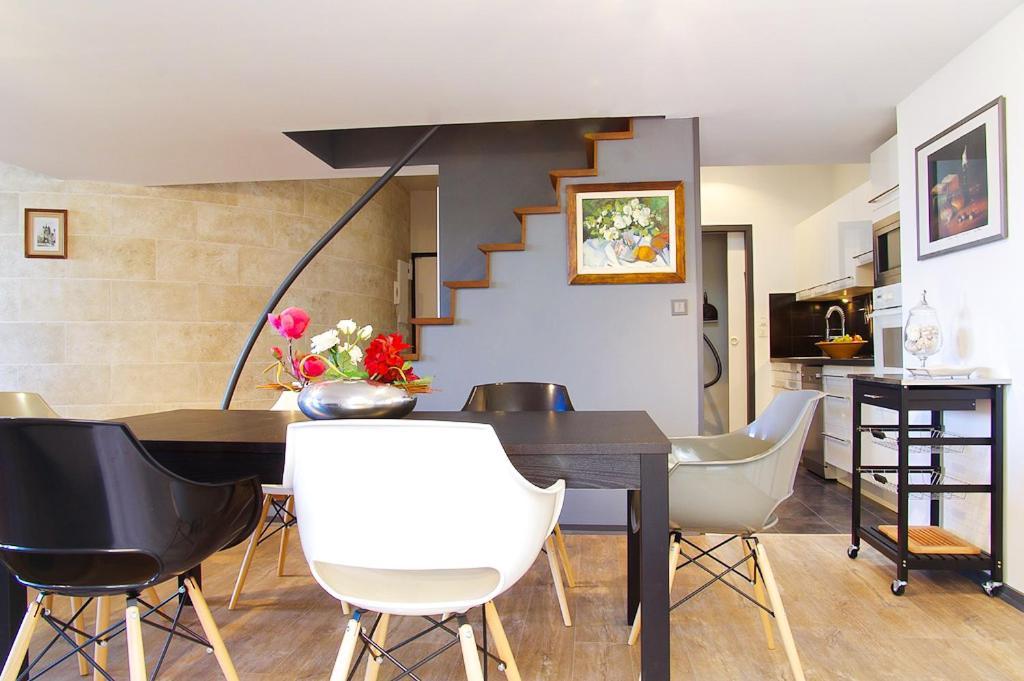 444 Tourny - Localisation Exceptionnelle 2 Avec Ascenseur Et Parking Apartment Bordeaux