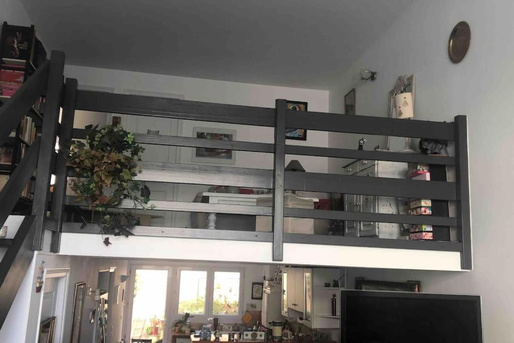 Apartment Quiet Duplex House Downtown