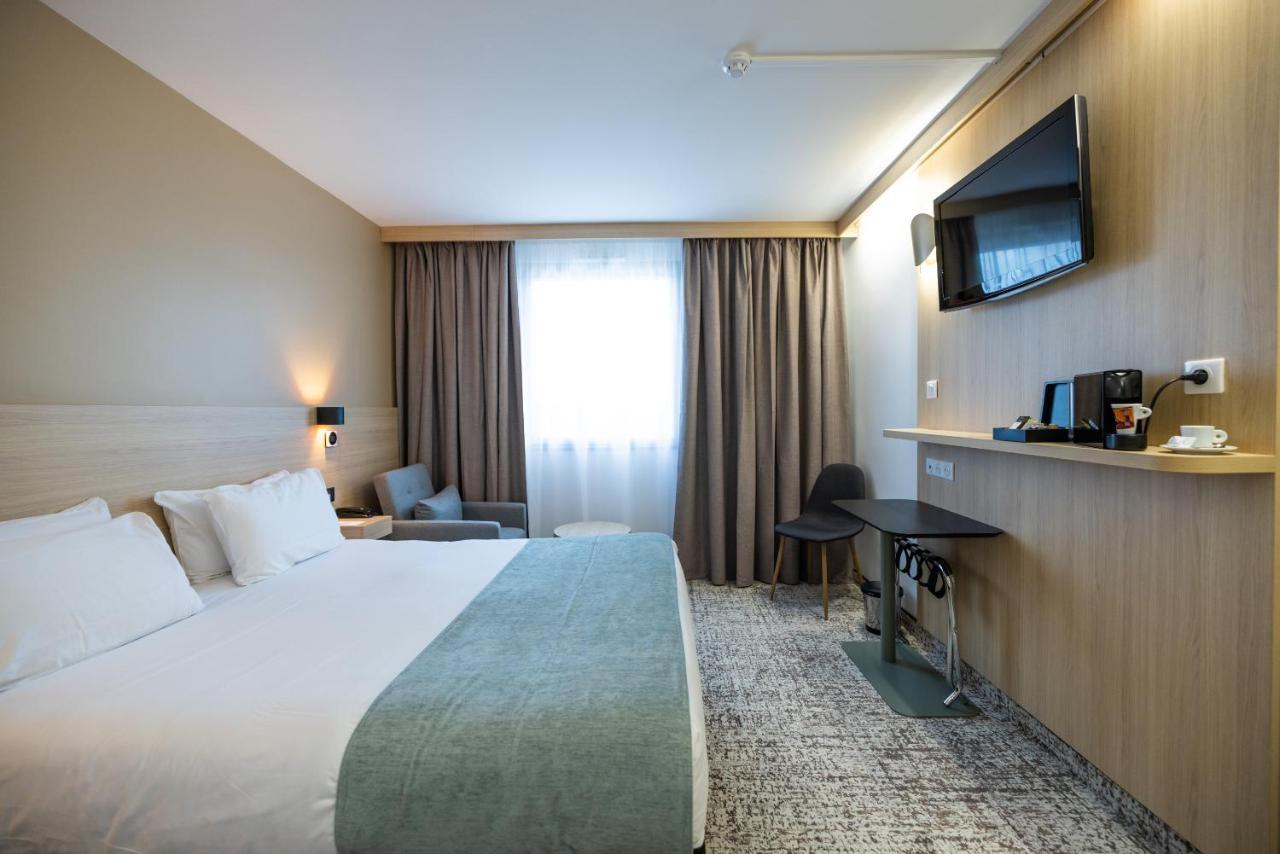 Sure By Western Hotel