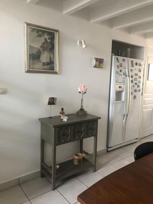 Quiet Duplex House Downtown *