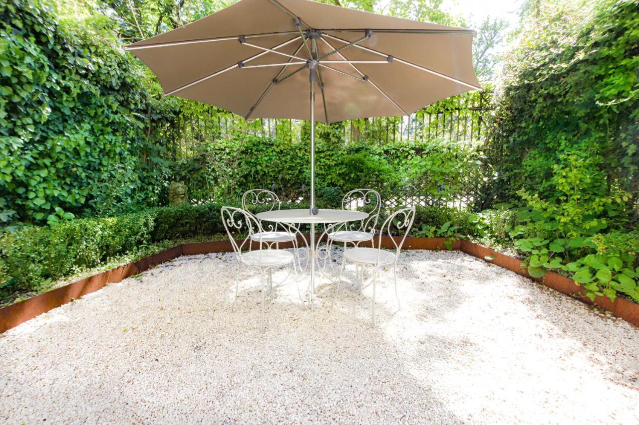 Maison Labruyere - Jardin Public Apartment