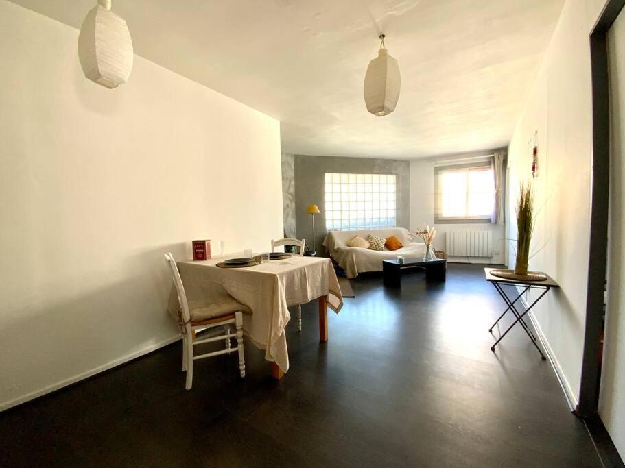 Idealement Situe Chez Camille * Bordéus
