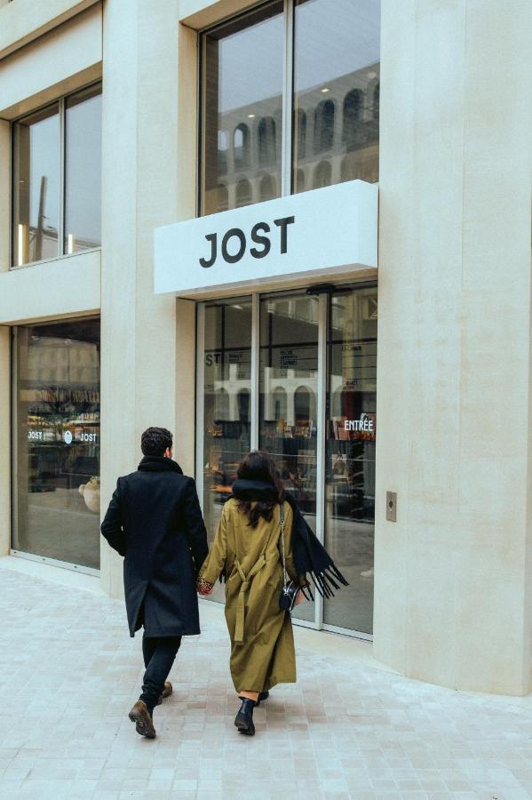 Jost Gare St Jean Hostel *