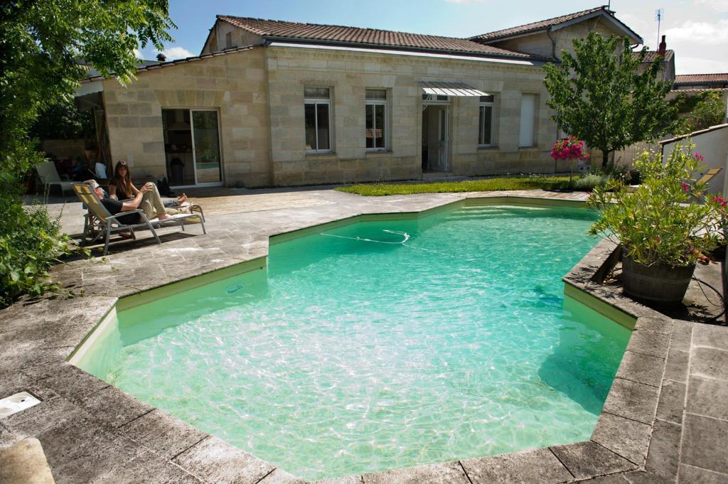 La Maison Cachee Guest house