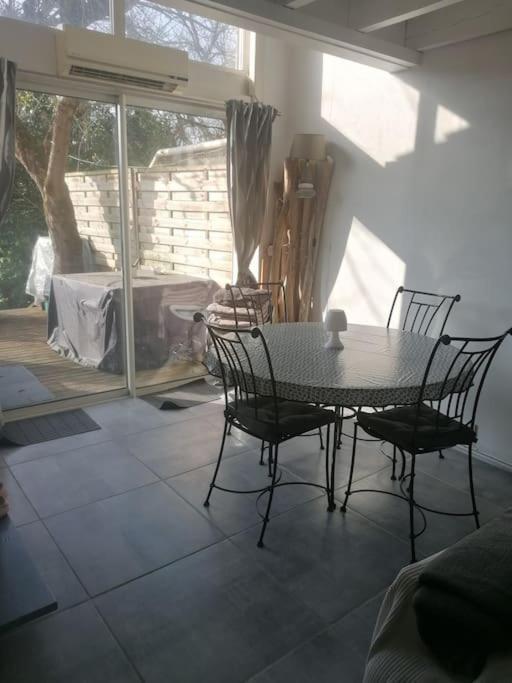 Holiday home Evasion Urbaine A Bordeaux Espace Detente Avec Piscine Privee Et Climatisation *