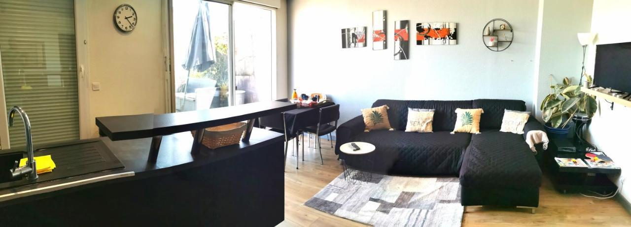 Apartment Superbe 3 Pieces Avec Terrasse 50 M2 10 Minutes A Pieds Du Centre 2 Chambres Et Un Salon *