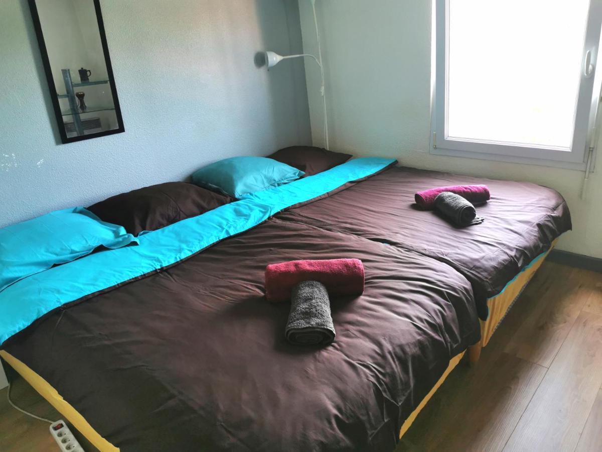 Apartment Superbe 3 Pieces Avec Terrasse 50 M2 10 Minutes A Pieds Du Centre 2 Chambres Et Un Salon