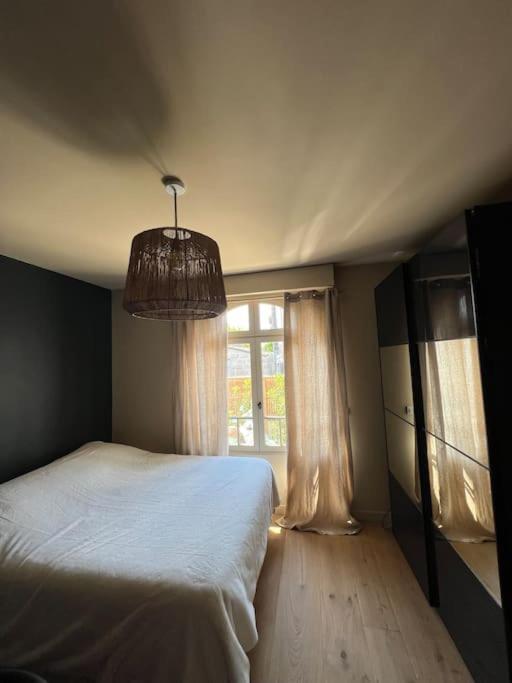 Et Dependance Avec Piscine Villa *
