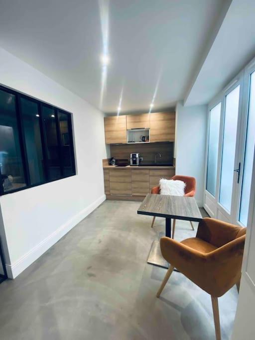 La Nordique Le 50 And Apartment Bordeaux
