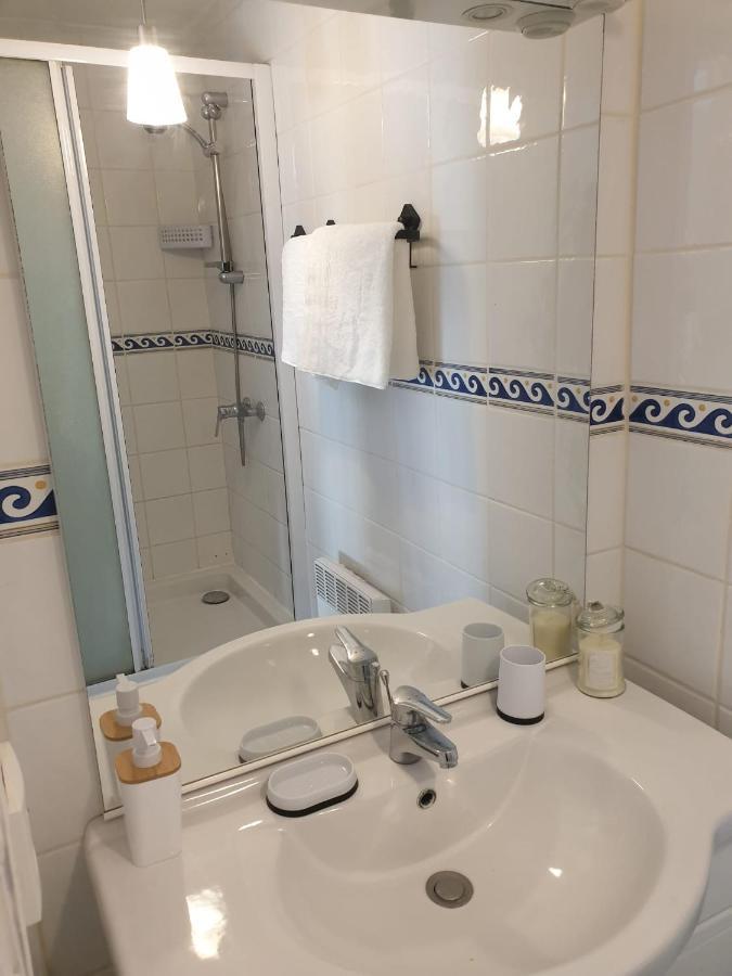 Maison 150m2 Jardin A Louer En Entier, Centre Chartrons, 3 3 Salles De Bains 1 Canape-lit Llllnumero De Telephone Dans L'annonce Si Questionlll Ferienhaus Bordeaux