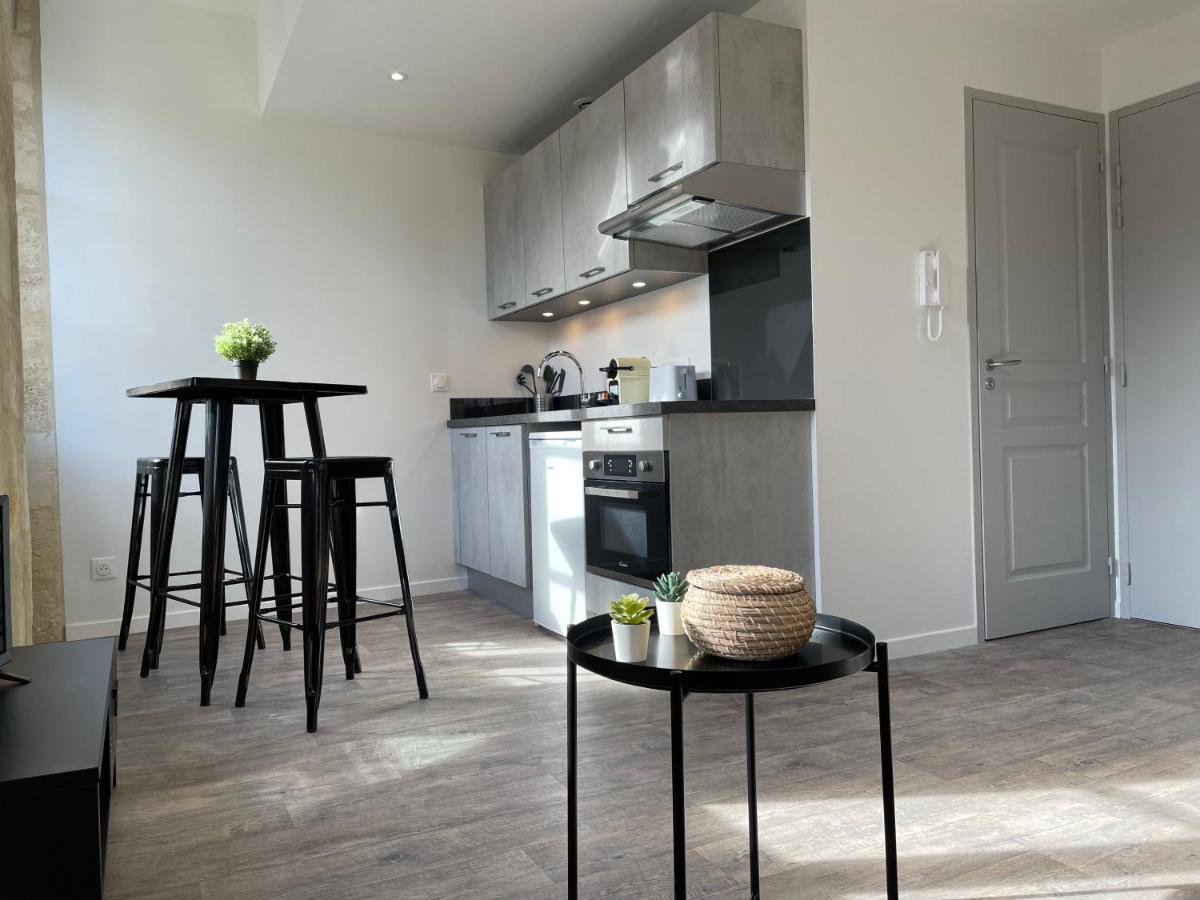 Apartment Magnifique Pour 2 Avec Climatisation Et Belle Pierre Bordelaise Bordeaux