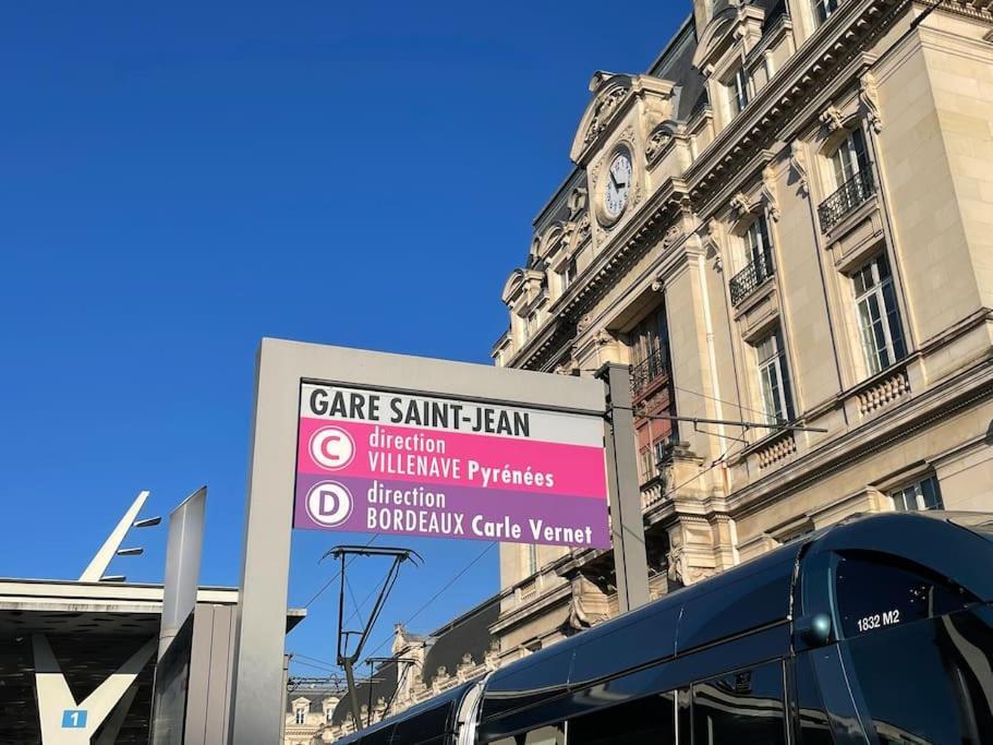 Apartment En Face De La Gare Saint Jean
