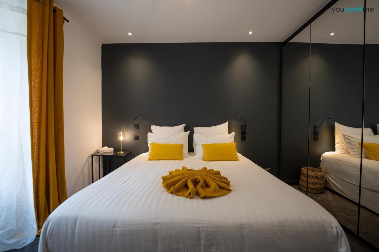 La Loge Place Des Quinconces *