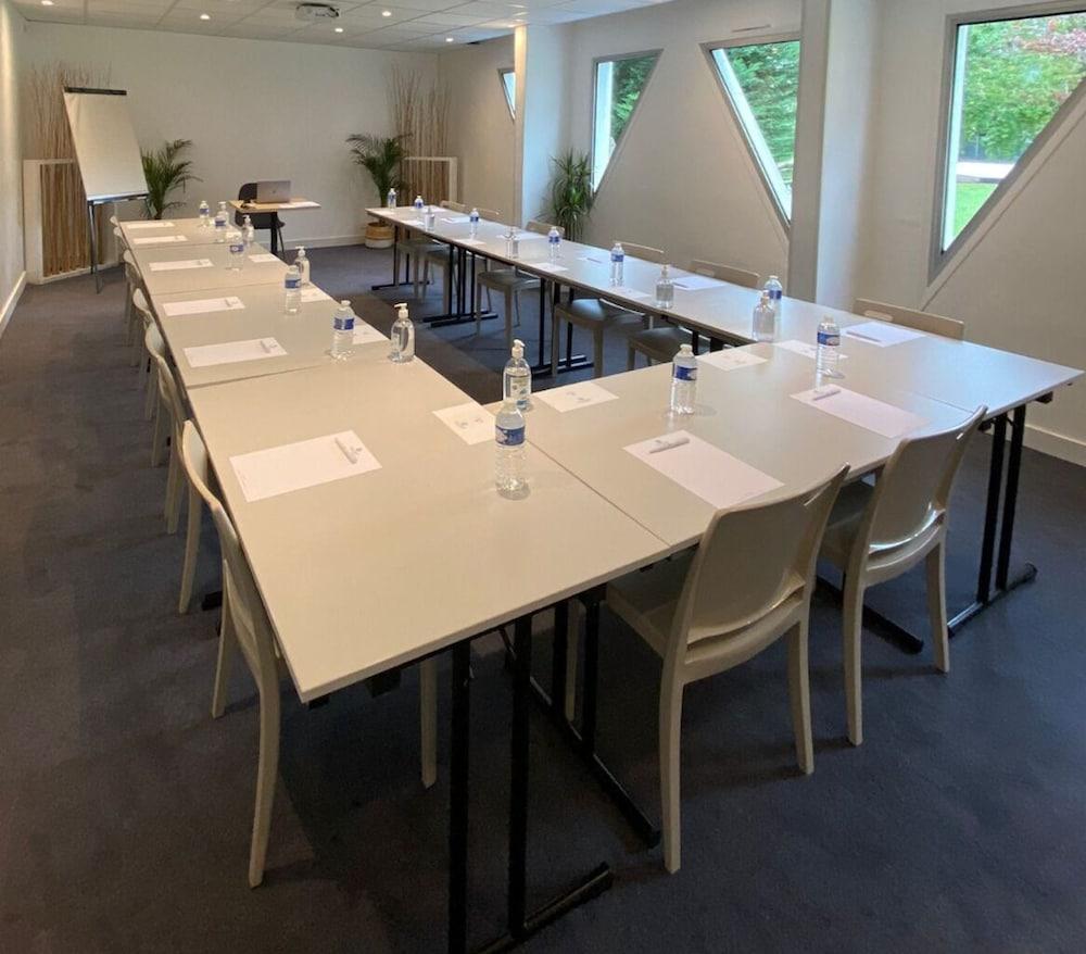 Sure By Western Hotel Bordeaux