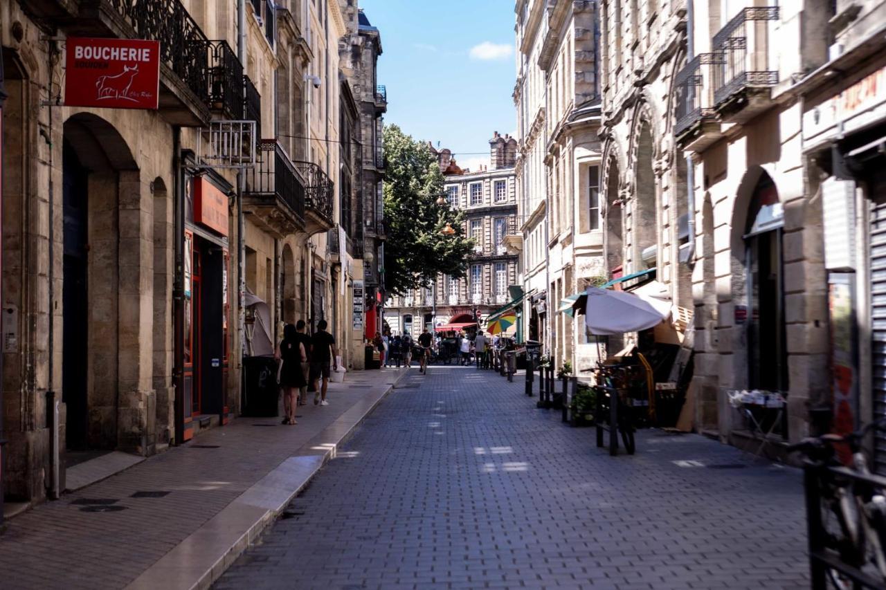 Rare Gem 2 Steps From The Heart Of Apartment Bordeaux