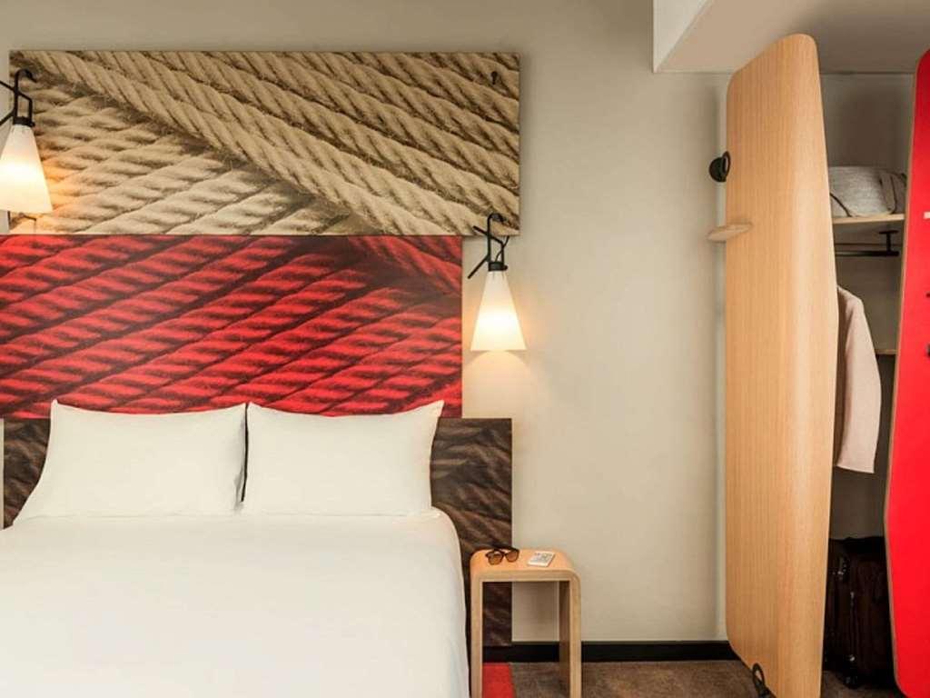Ibis Centre Bastide Hotel Bordeaux