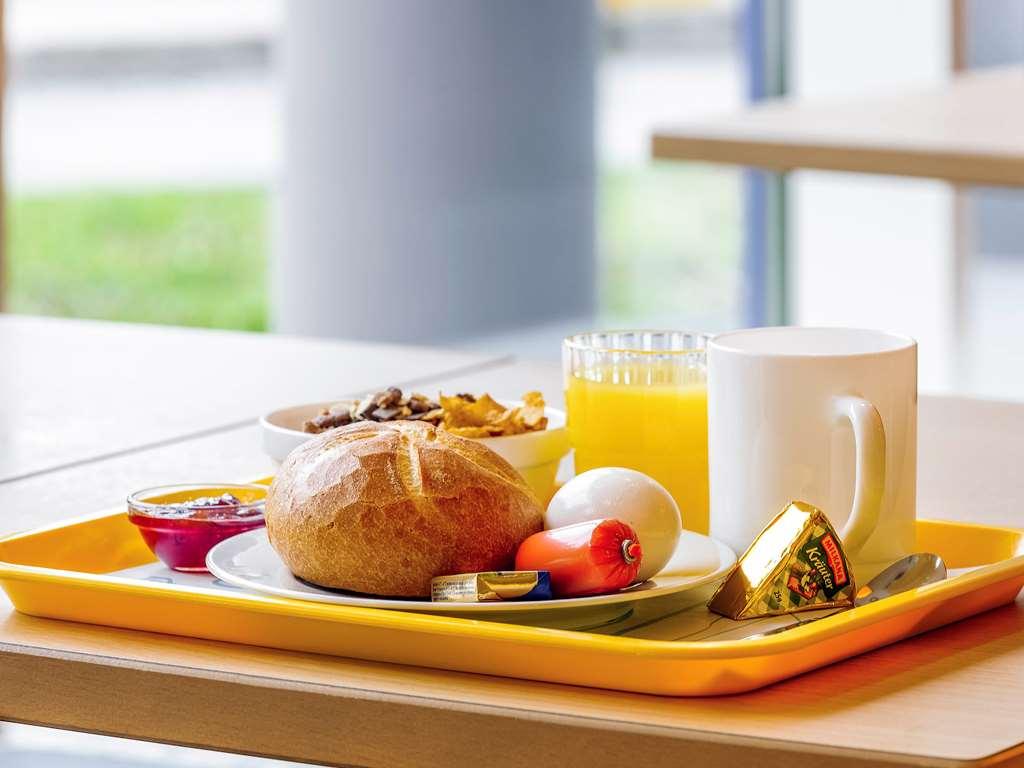 Ibis Budget Centre Meriadeck Hotel