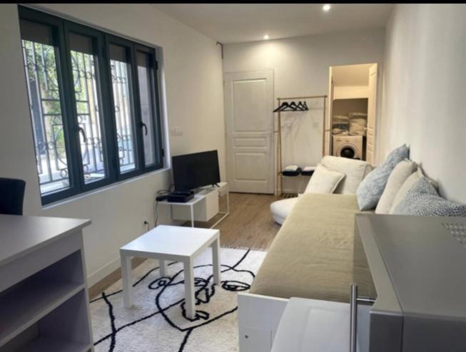 Homestay La Maison Des Vignes *