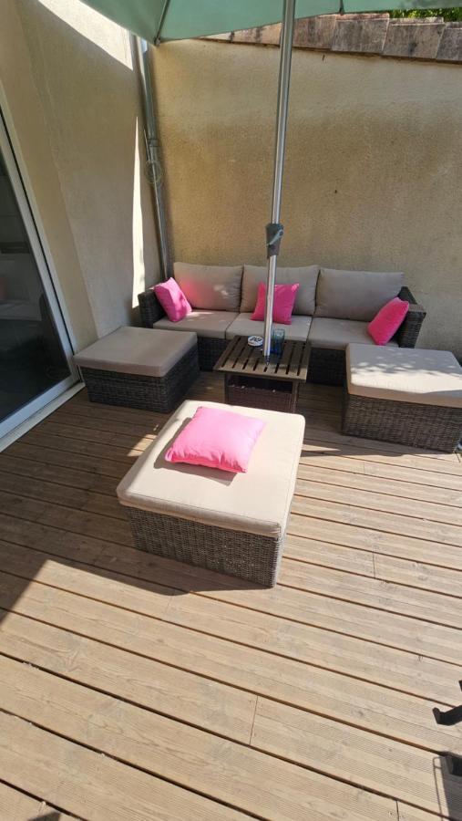 Homestay Bed To Rent - Maison Calme Avec Jacuzzi Sous Supplement