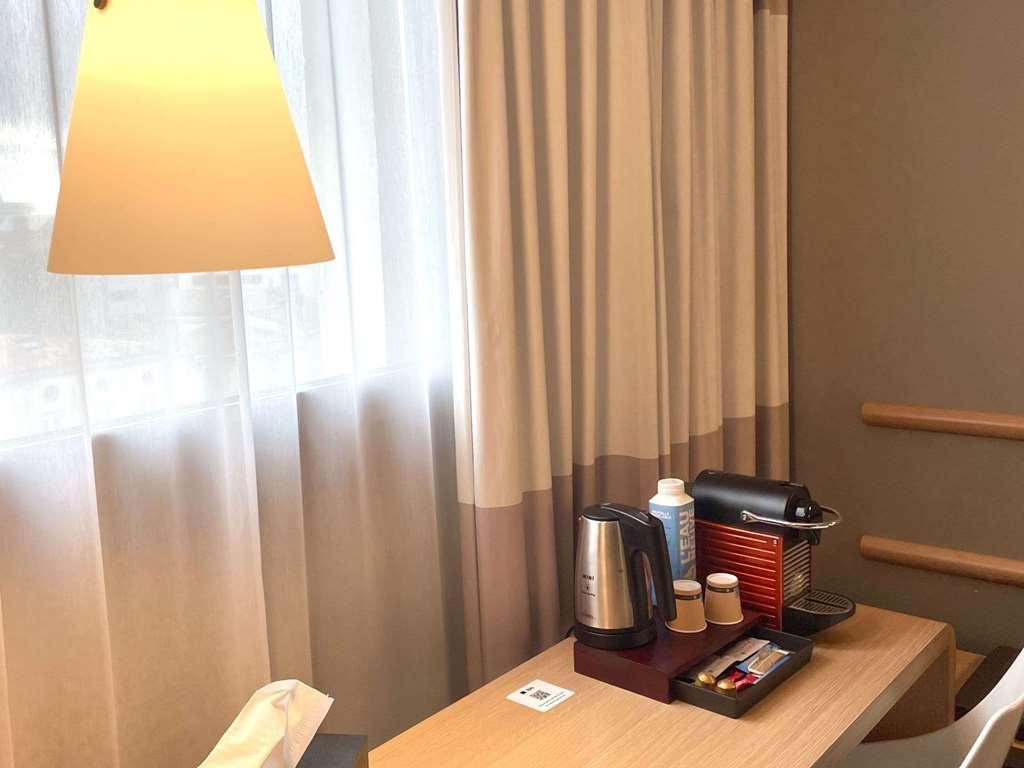 Ibis Centre Bastide Bordéus