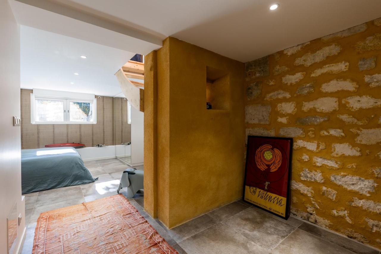 50m2 Parfait Etat Avec Piscine Privee *