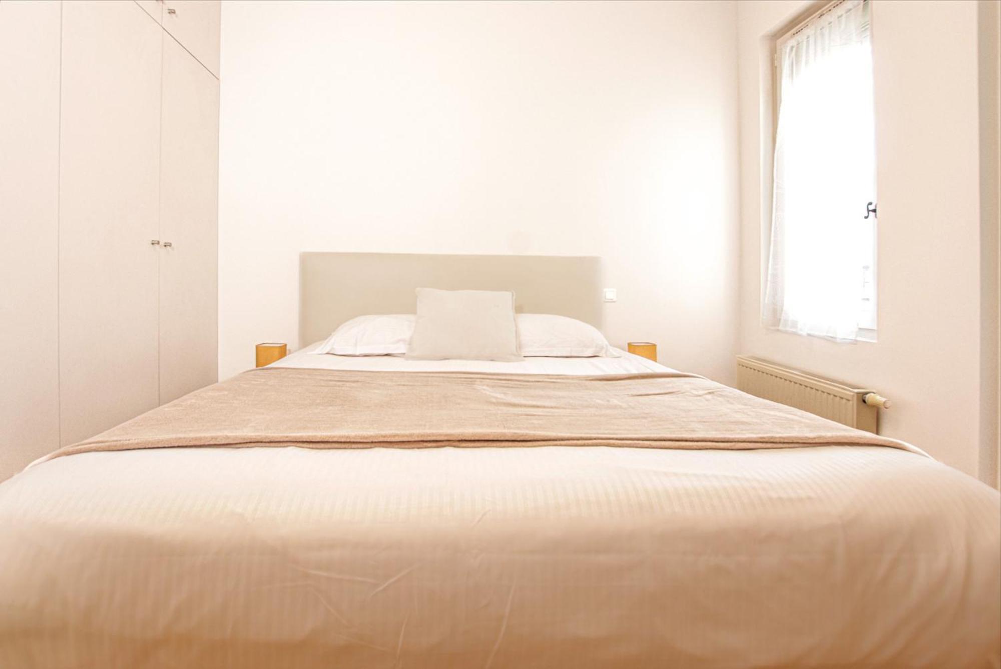 Apartment T2 De Luxe Face Au Jardin Public *