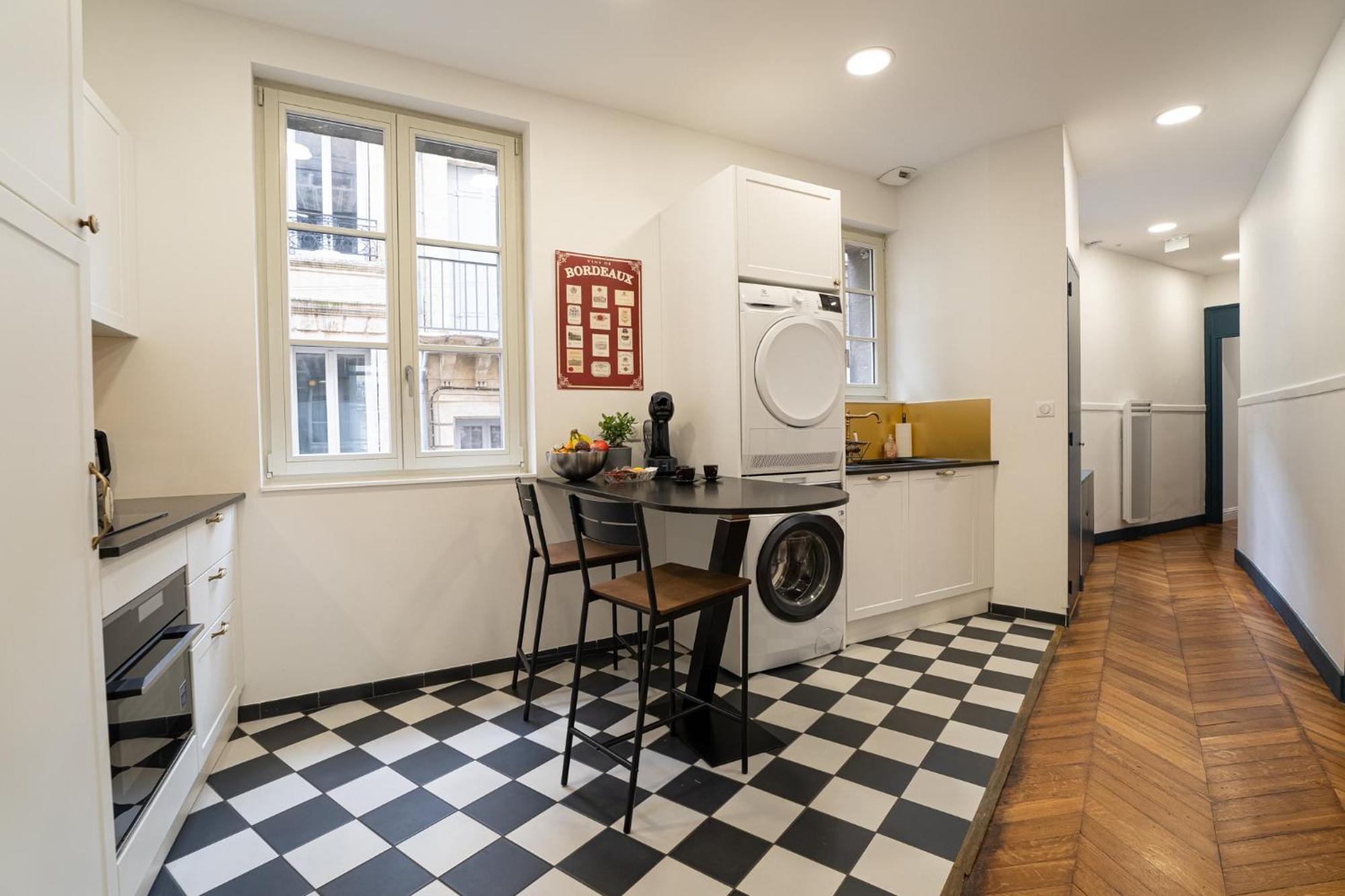 Apartment Madeleine's Rated 8 Traveller Center Appartments *