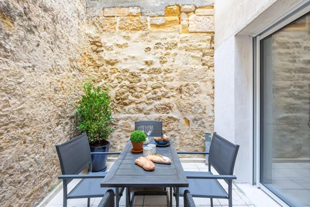 Apartment Joli 2 Avec Terrasse