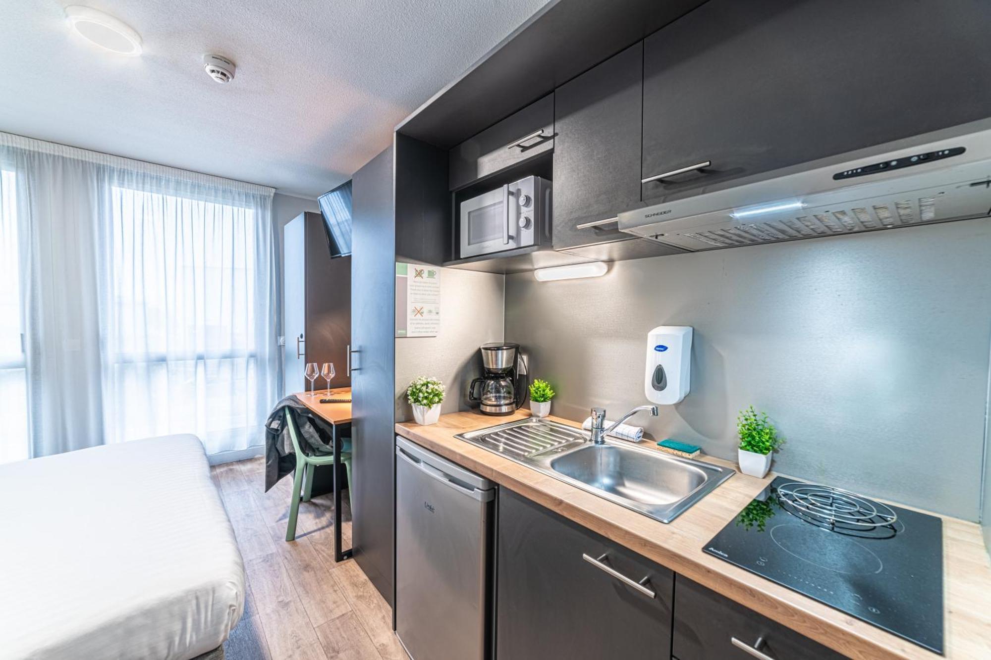 Montempo Centre - Bassins A Flot 2* Bordeaux