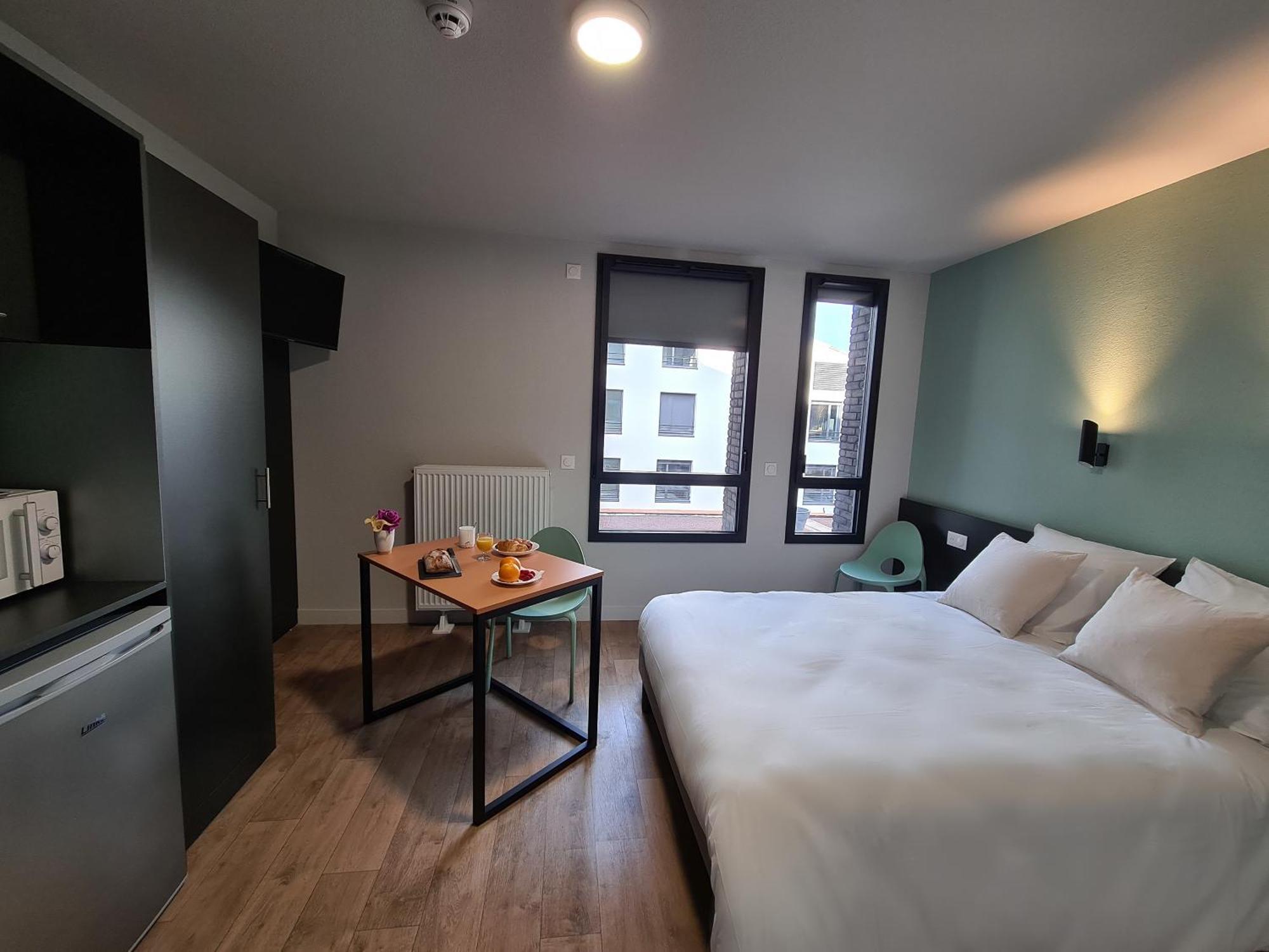 Montempo Centre - Bassins A Flot 2*