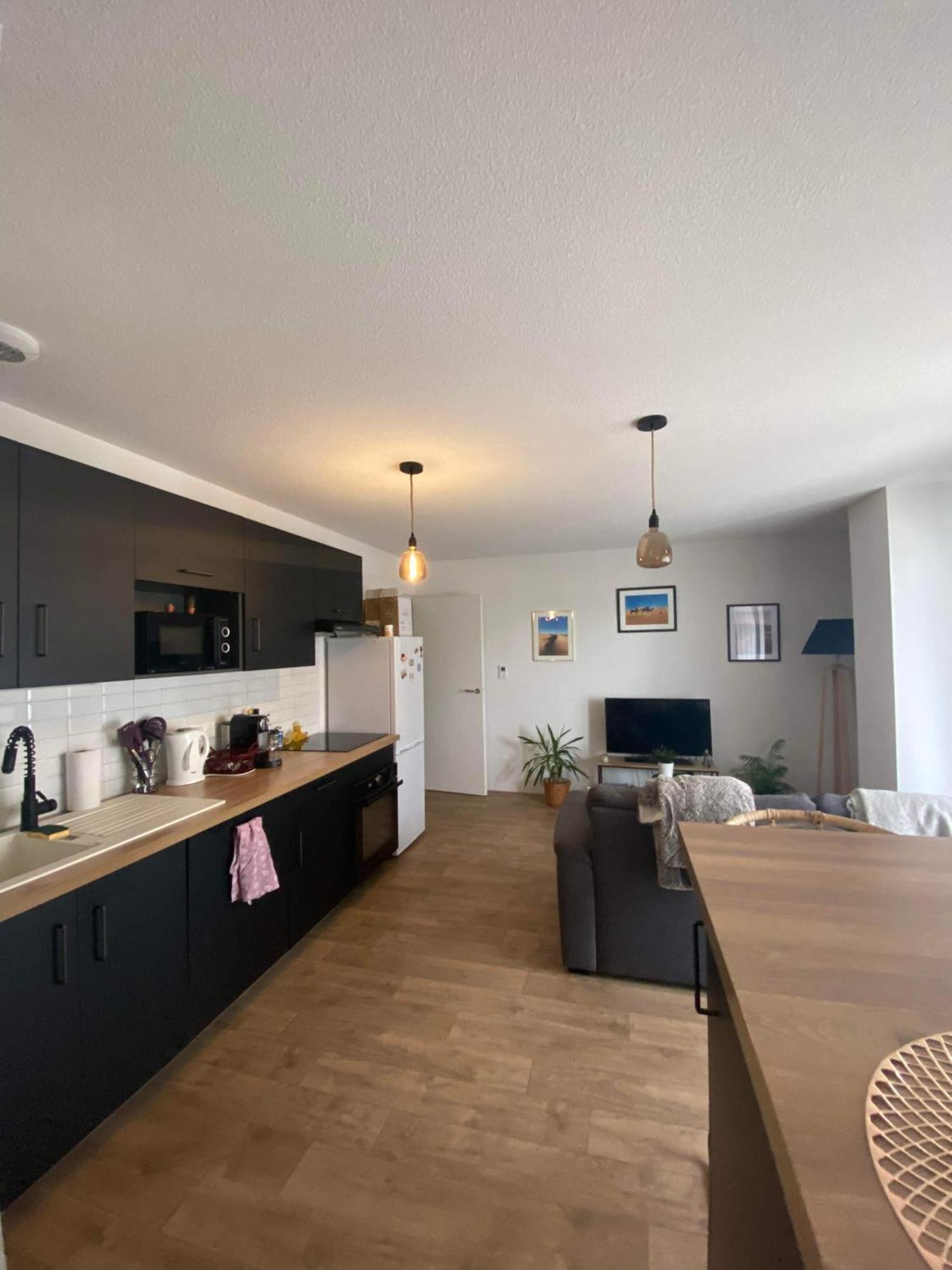 Cosy Avec Parking Apartment *